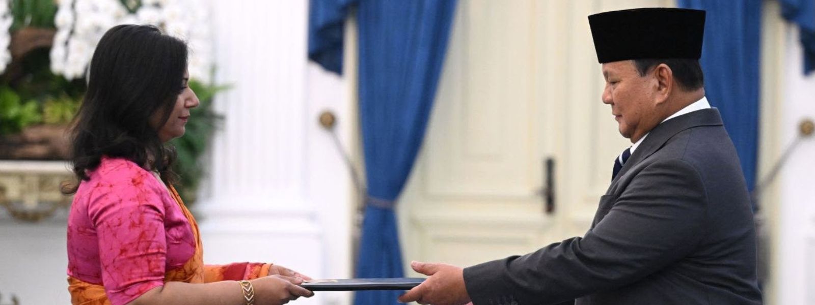 Sri Lanka's Envoy Meets Indonesia's President